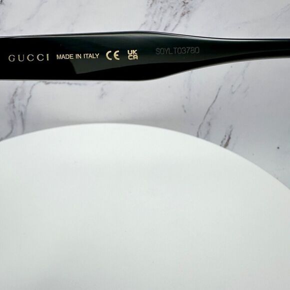 Gucci Black Sunglasses Oversized Aviator Mask Shield Gold Metal Logo Authentic - Picture 8 of 16